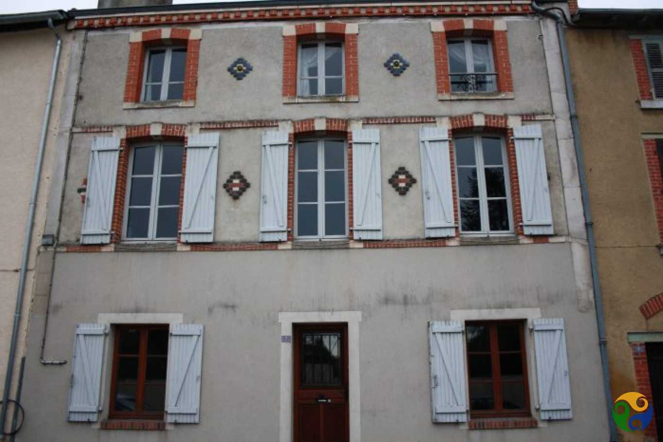 casa en Magnac-Laval, Nouvelle-Aquitaine 11398787