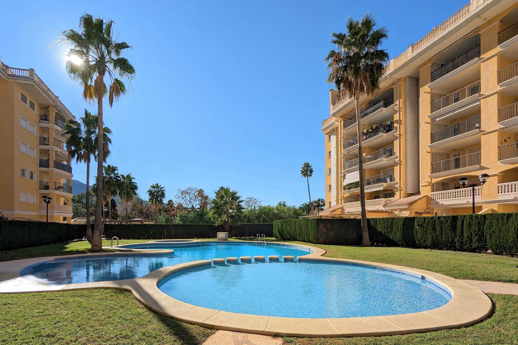 Condominium in Denia, Valencia 11399347