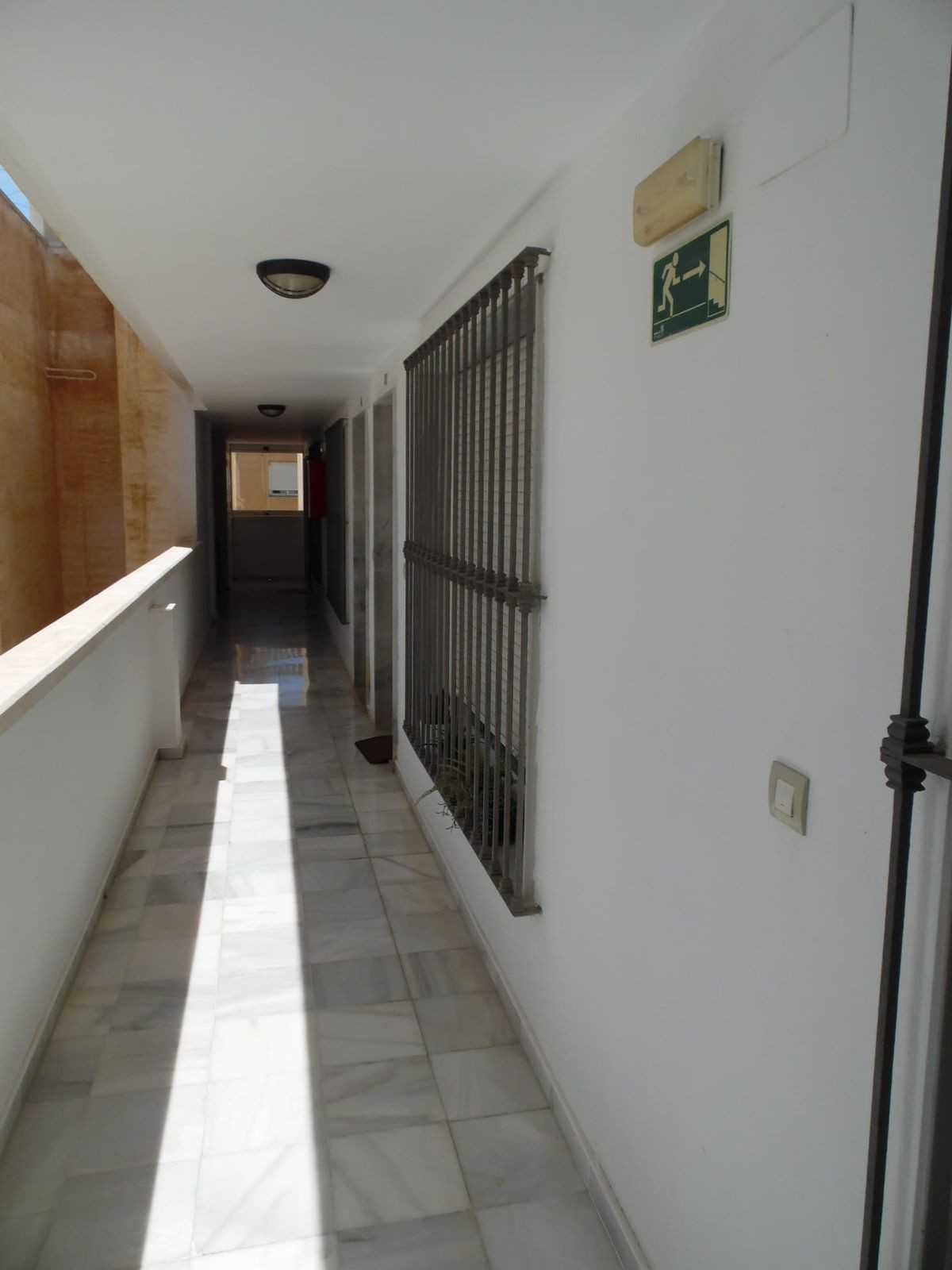 Condominium dans Fuengirola, Andalucía 11399967
