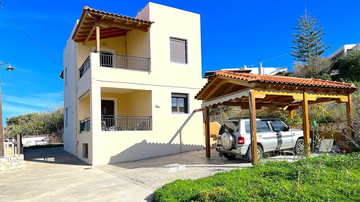 Будинок в Агіос Антоніос, Криті 11400399