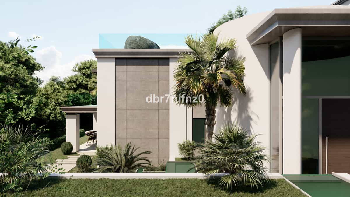 House in Marbella, Andalusia 11400400