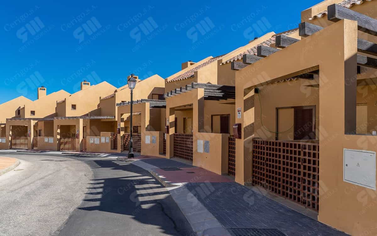 σπίτι σε Fuengirola, Andalusia 11401295