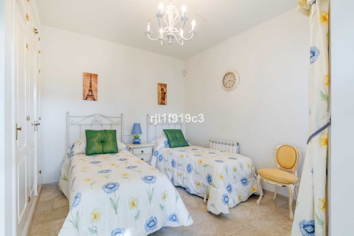 Casa nel Marbella, Andalucía 11401672