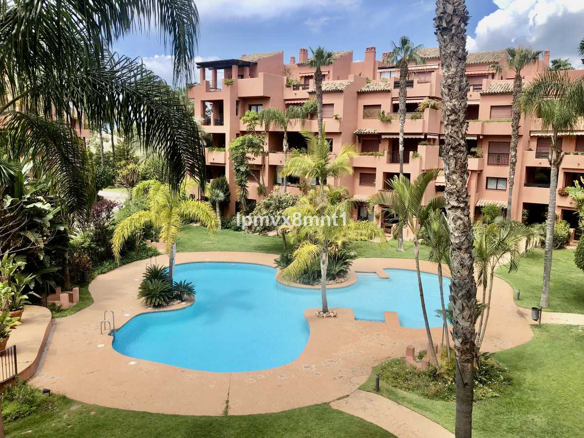 Condominium in Las Rosas, Canary Islands 11402397