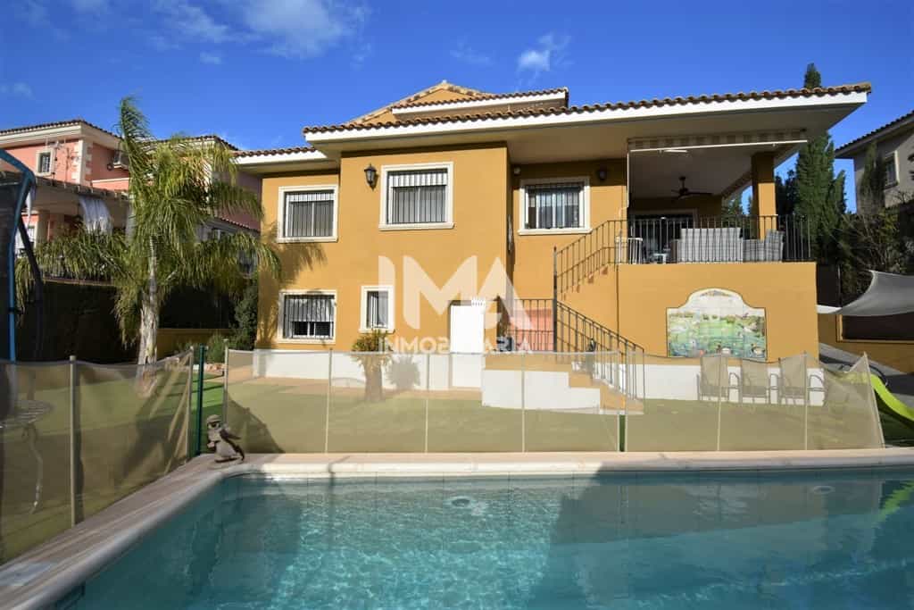 House in La Eliana, Valencia 11402867
