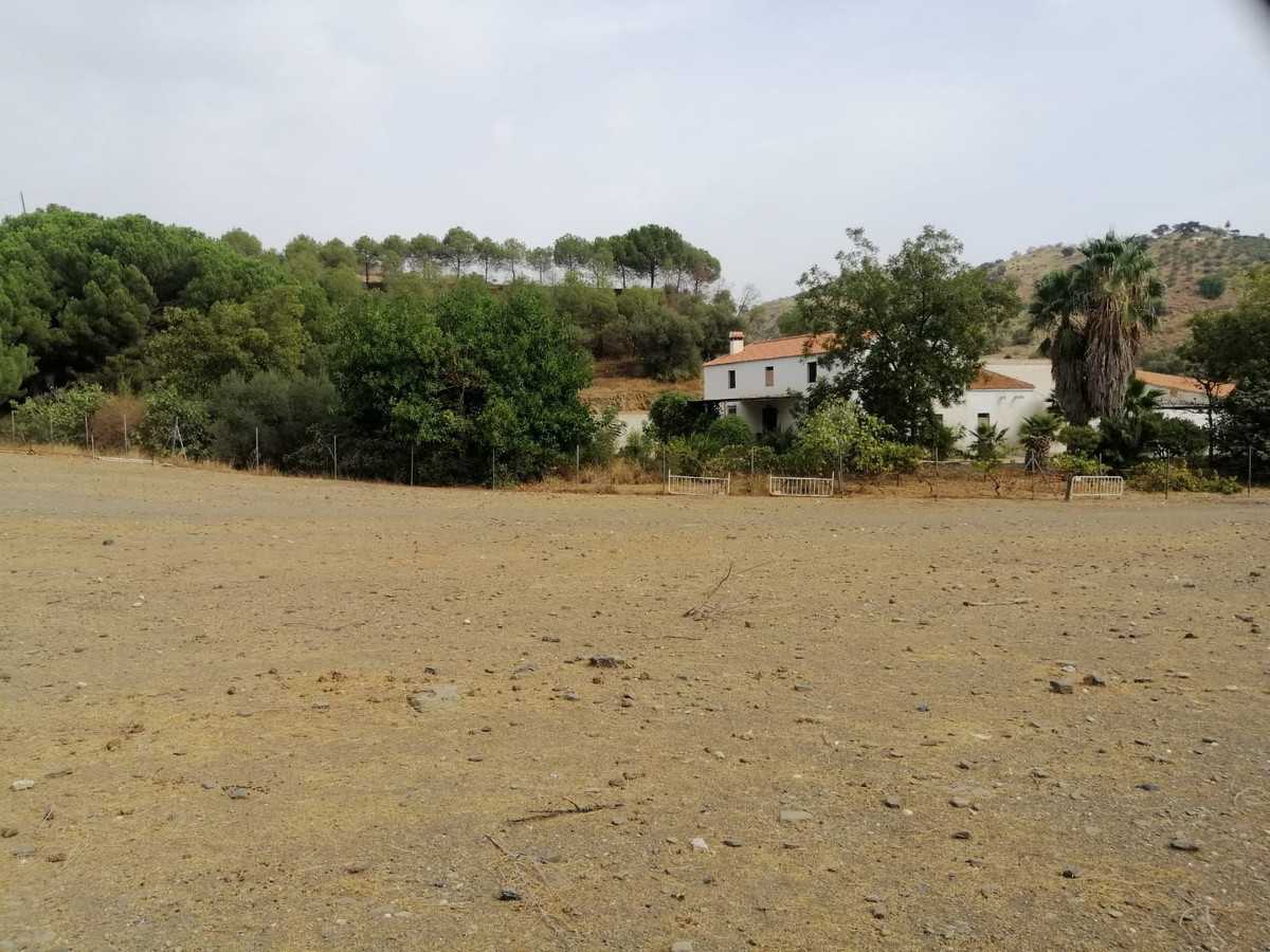 Tanah dalam Cartama, Andalusia 11402918