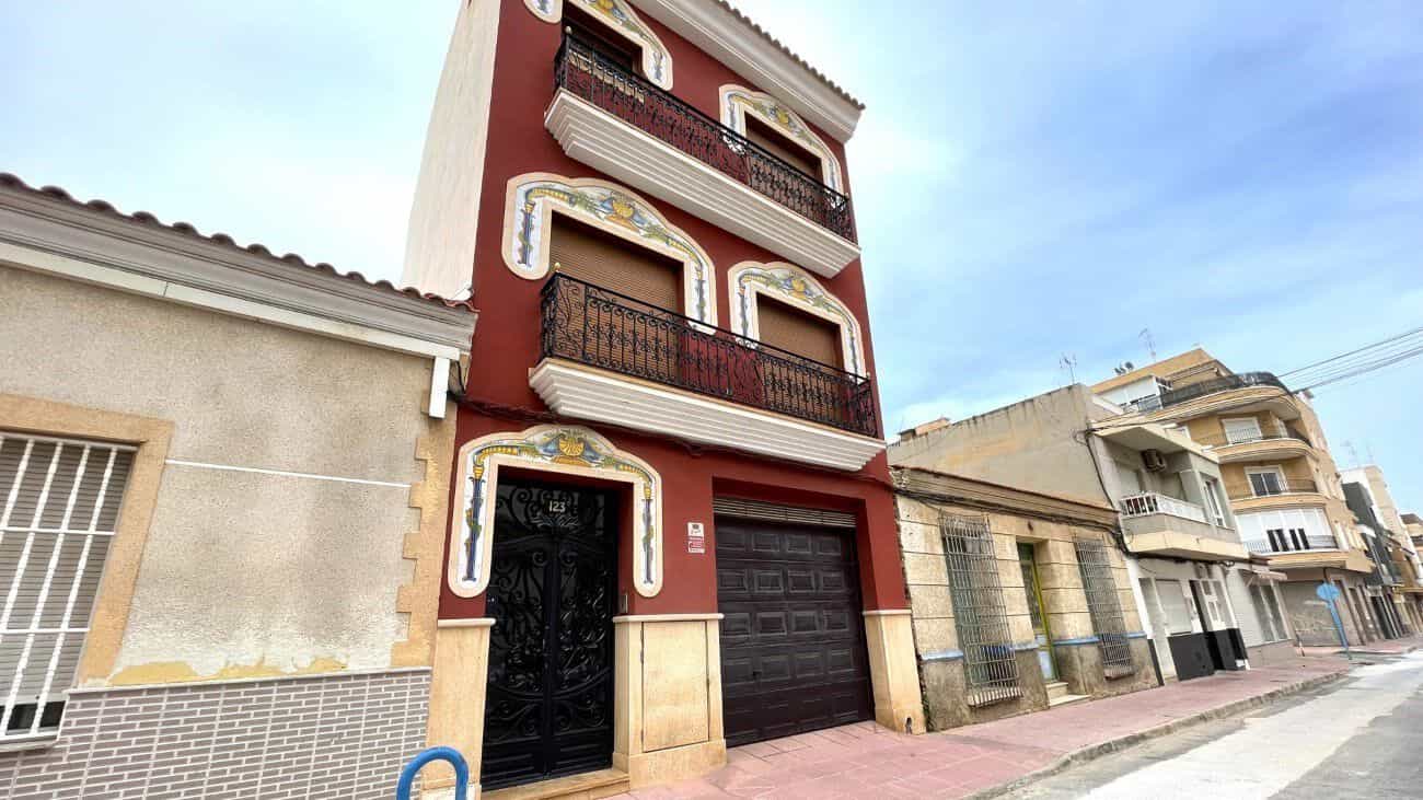 بيت في Torremendo, Comunidad Valenciana 11403095