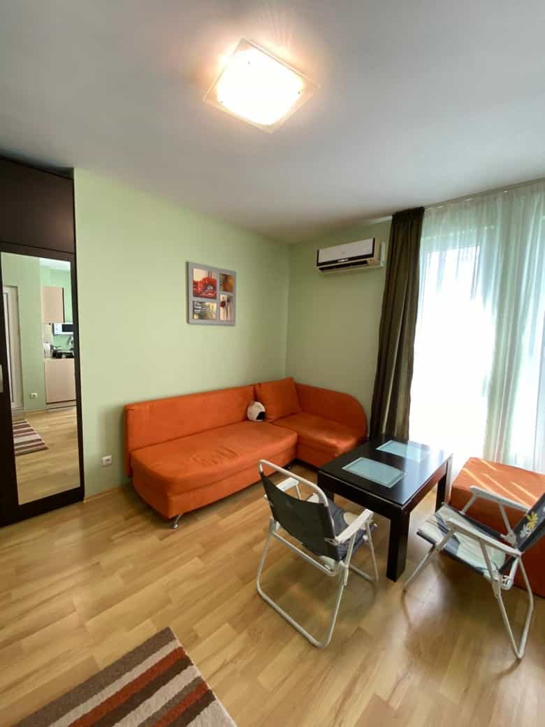 Квартира в Несебр, Бургас 11403190