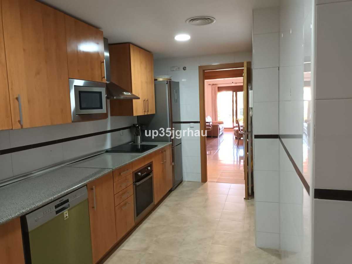 Condominium in Moncloa, Madrid 11403591