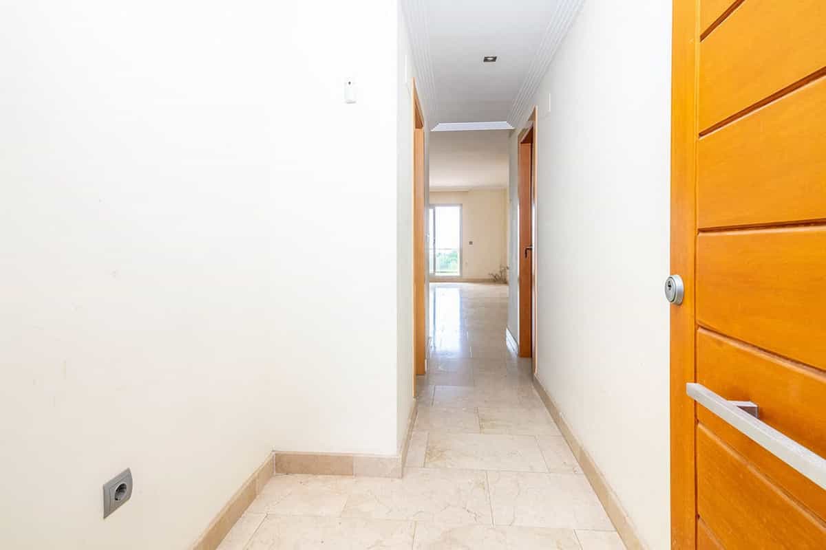 Condominium in Moncloa, Madrid 11403617