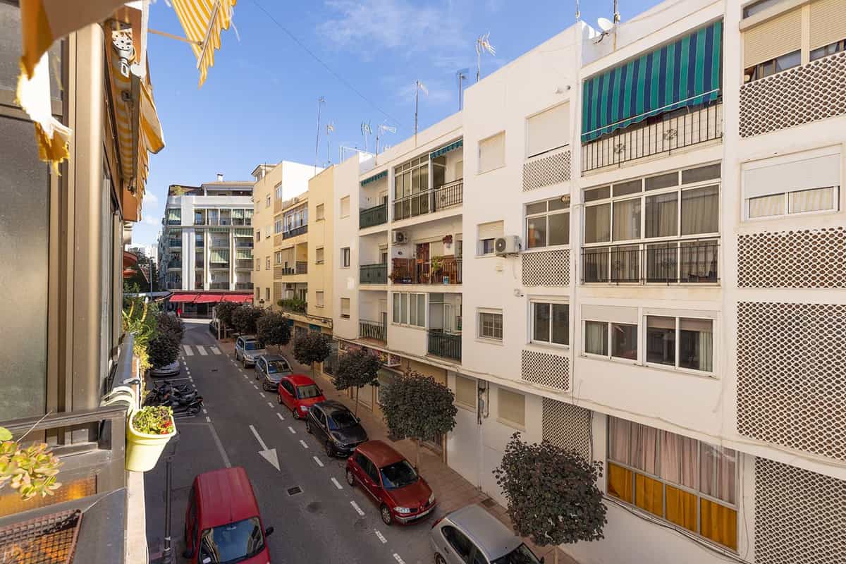 Condominium in Moncloa, Madrid 11403853