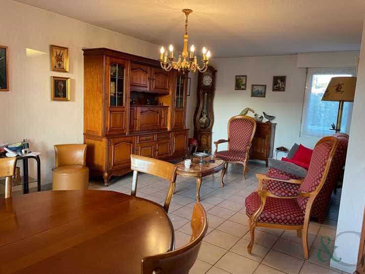 公寓 在 博尔默勒含羞草, 普罗旺斯-阿尔卑斯-蓝色海岸 11404177