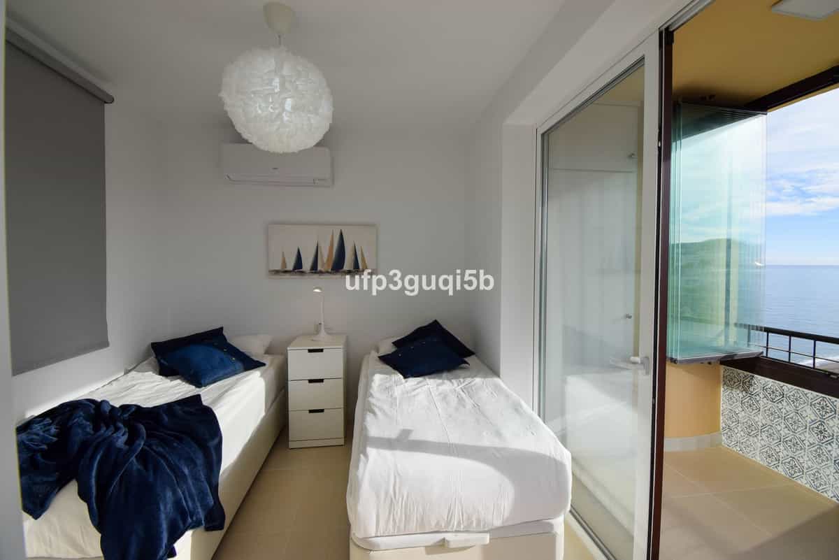 公寓 在 Fuengirola, Andalucía 11404277