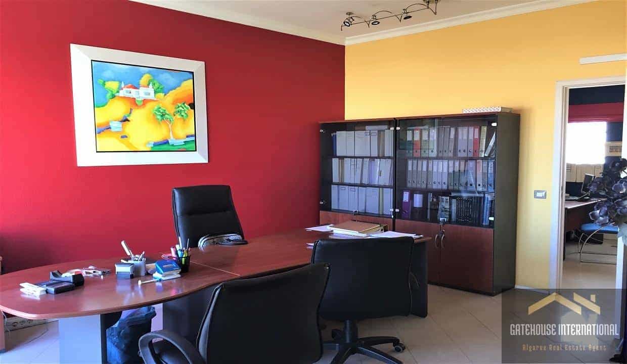 مكتب. مقر. مركز في Faro, Faro 11404403