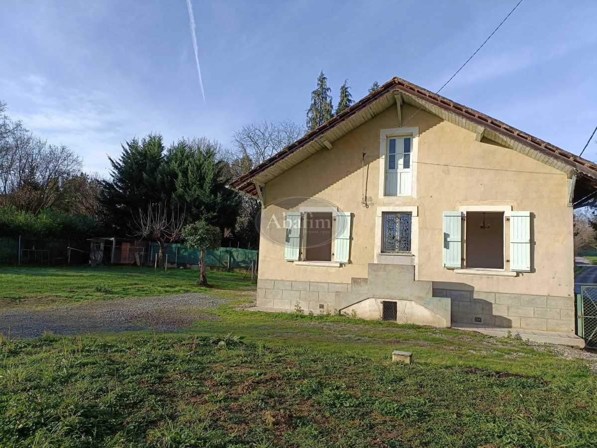 House in , Occitanie 11404411