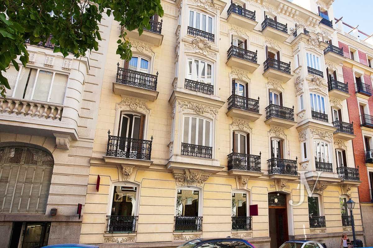 Condominium in Madrid, Comunidad de Madrid 11405218