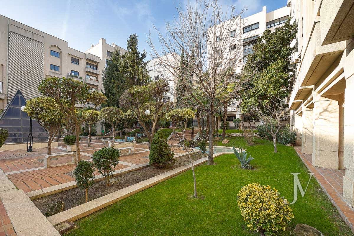 Condominium in Tetuan, Madrid 11405227
