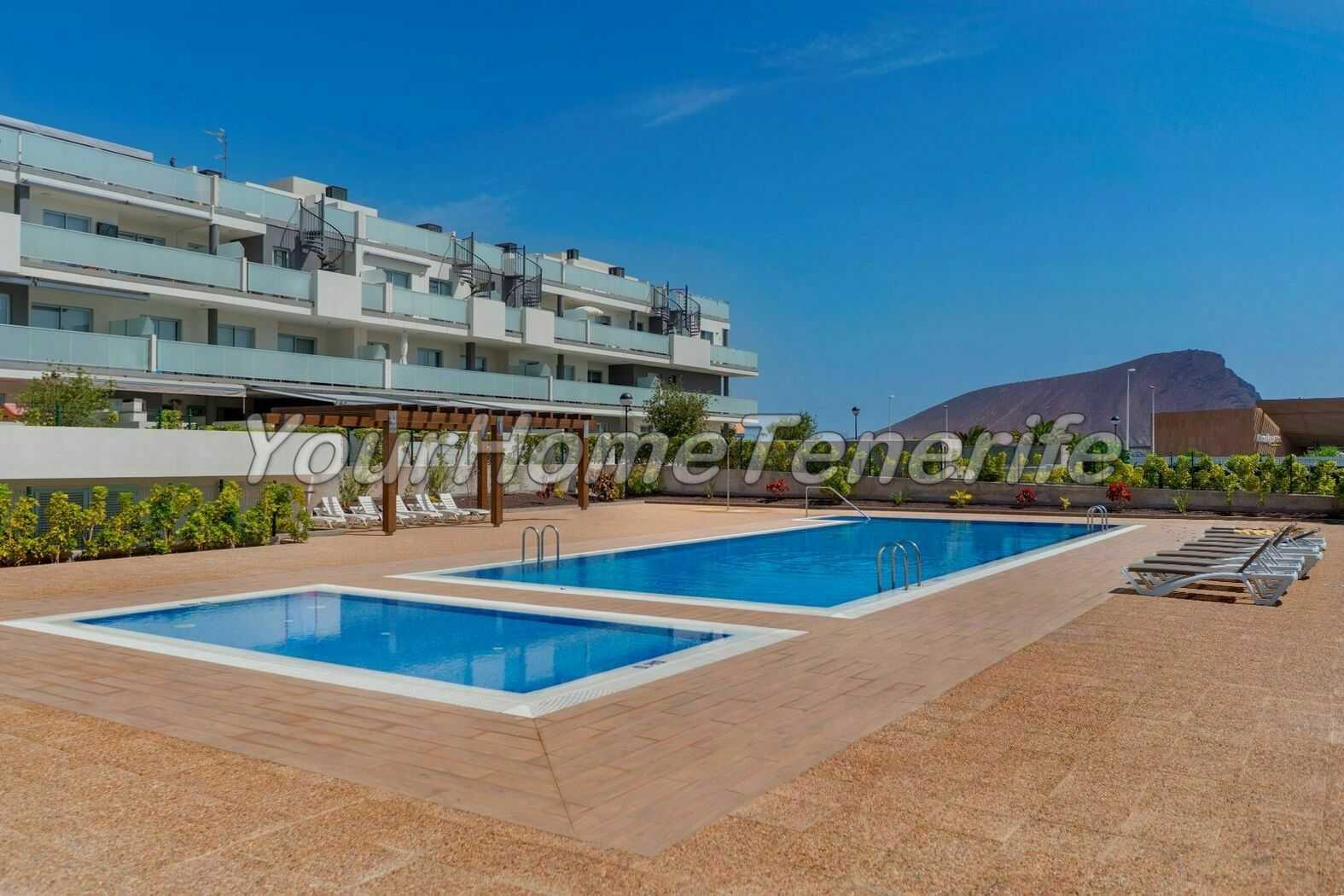 Condominium in El Medano, Canarische eilanden 11405307