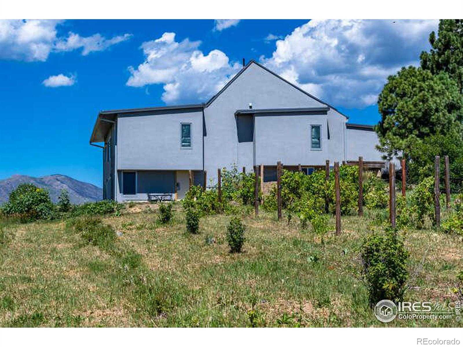 House in Longmont, Colorado 11405417