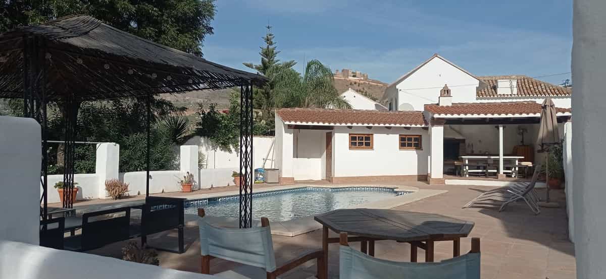 rumah dalam Álora, Andalucía 11405619