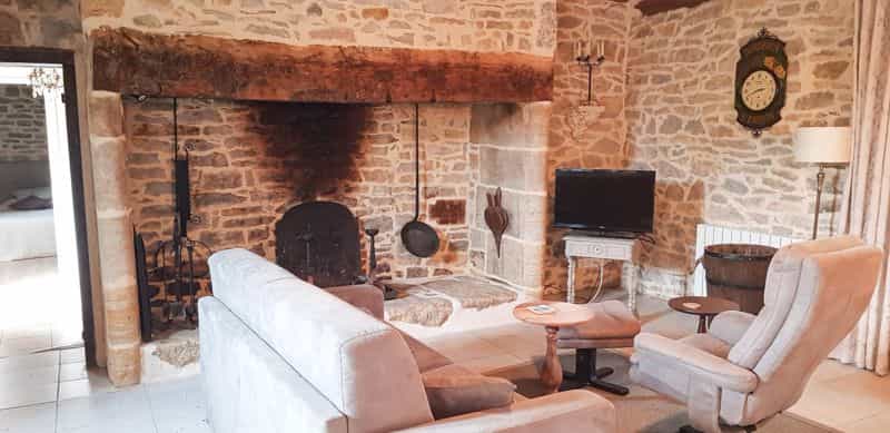 Casa nel Lacapelle-Marival, Occitanie 11405629