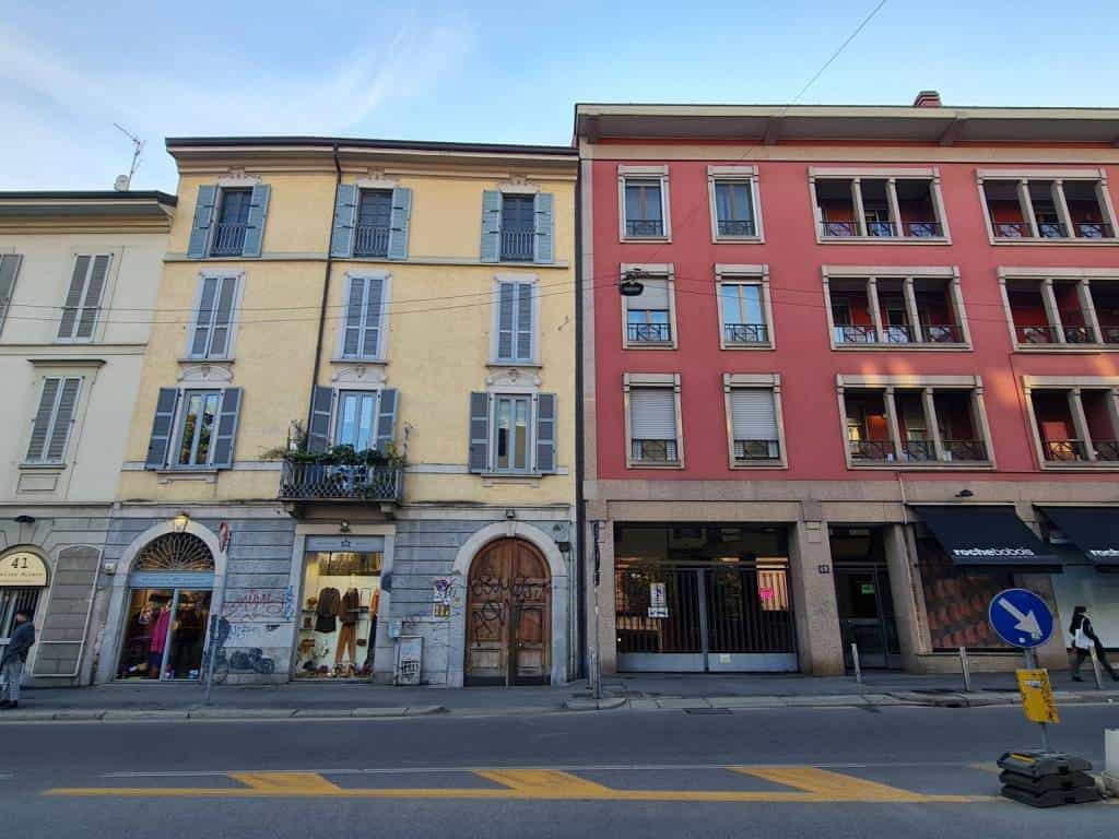 Condominium in Milaan, Lombardije 11405713