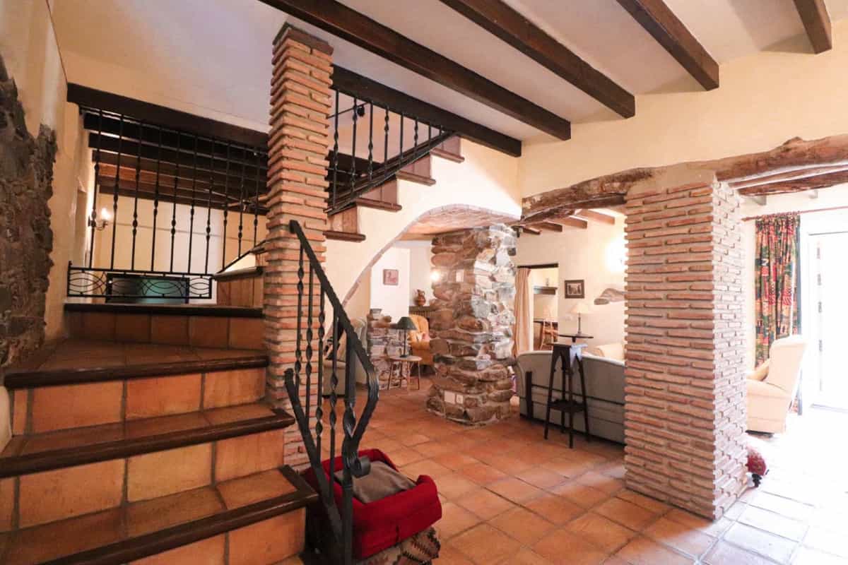 Будинок в Álora, Andalucía 11406058