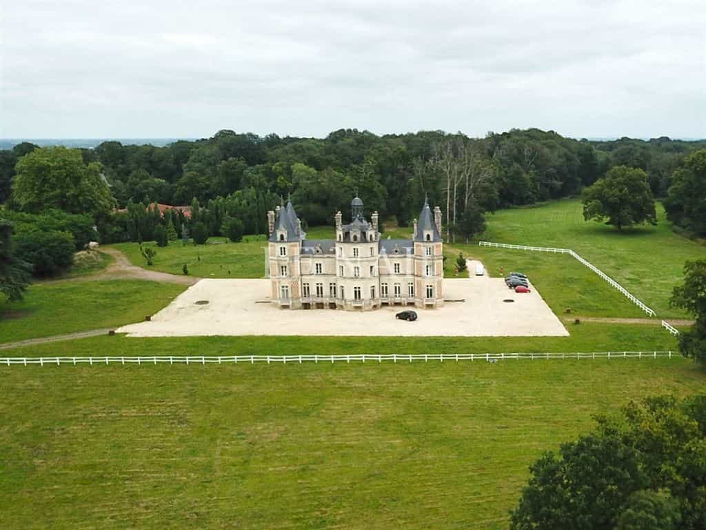 Haus im Angers, Pays de la Loire 11406398