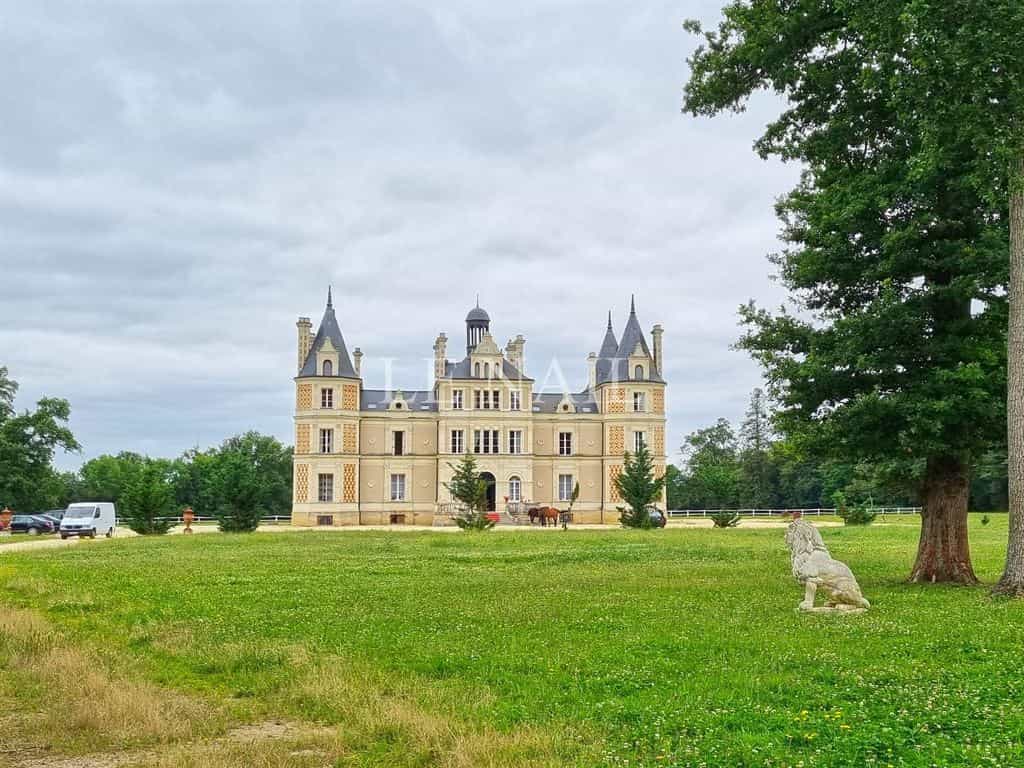 жилой дом в Angers, Pays de la Loire 11406398