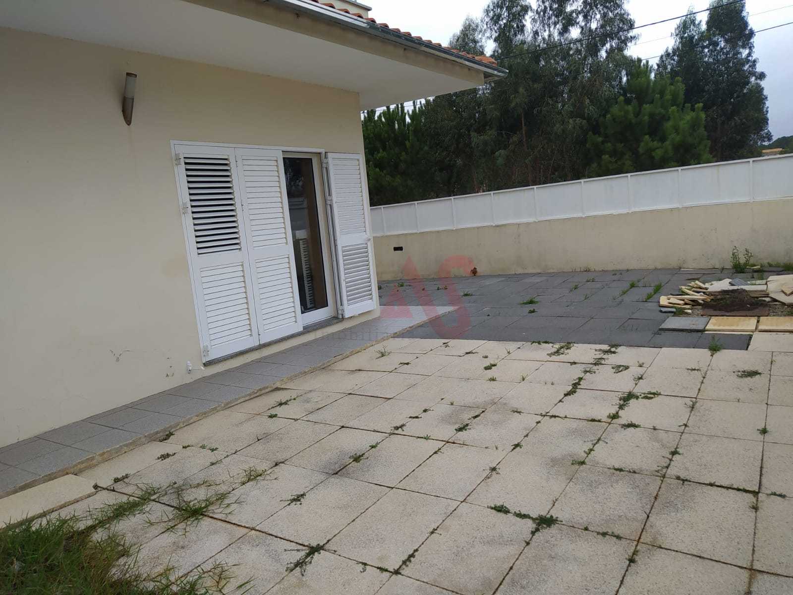Будинок в Ovar, Aveiro District 11406477