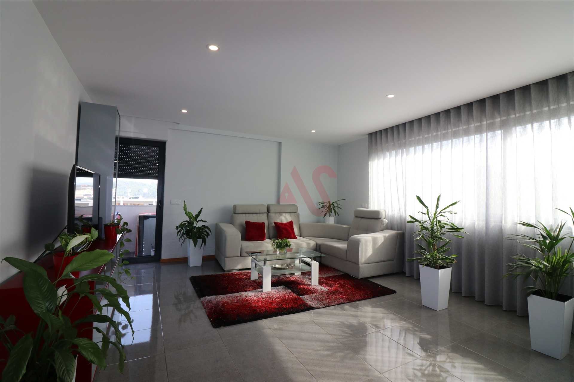 公寓 在 Oliveira, Braga 11406502