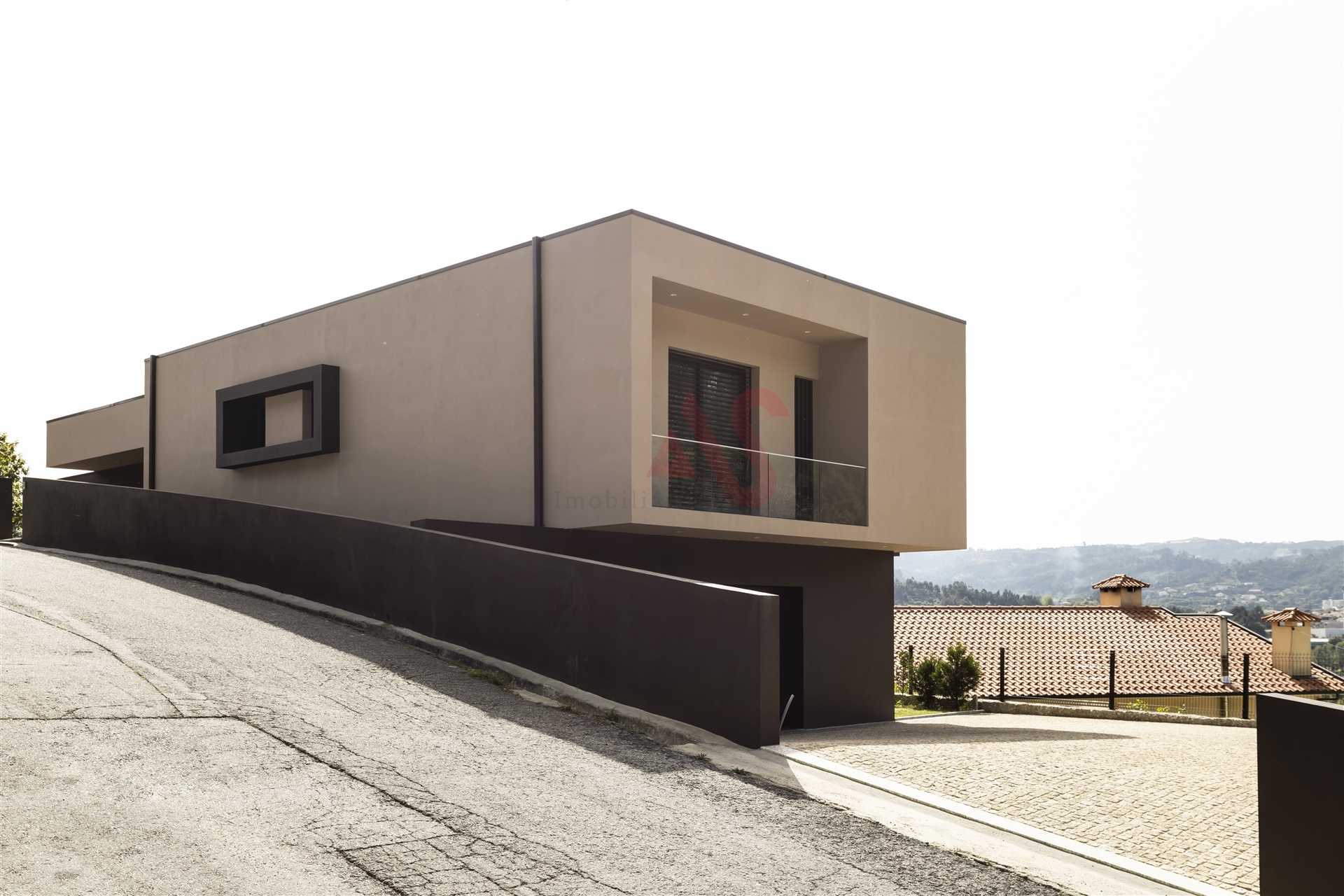 House in Caldas de Vizela, Braga 11406510
