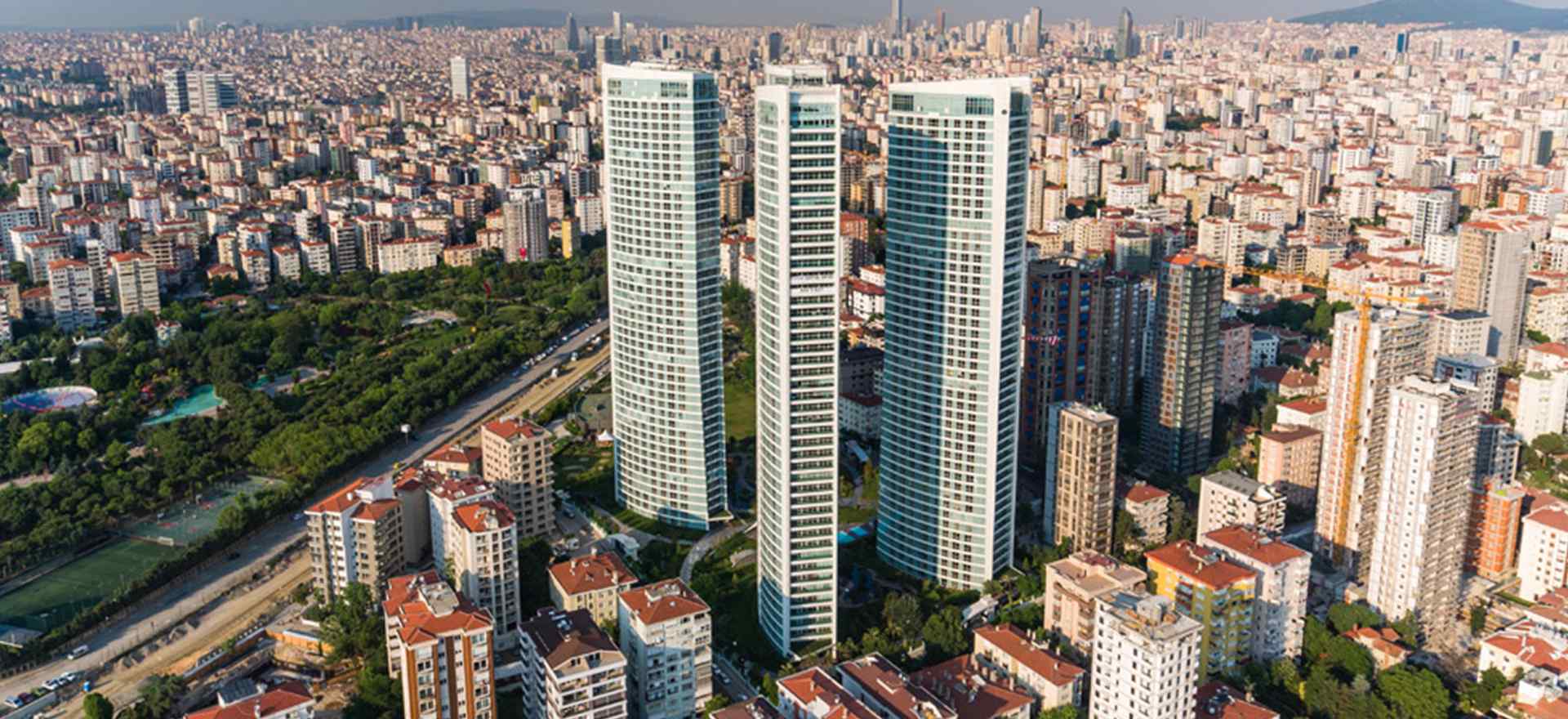 Condominium in Kucukbakkalkoy, Istanbul 11407000