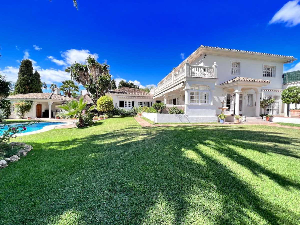 House in Marbella, Andalucía 11407114