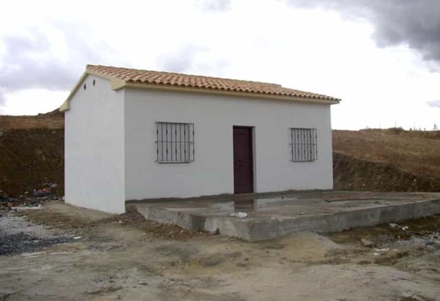House in Pizarra, Andalusia 11409573