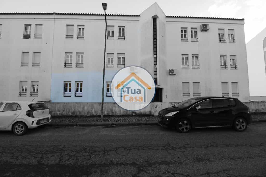 Condomínio no Evora, Évora District 11412372