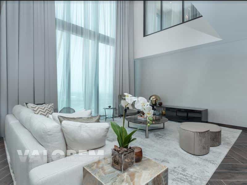 Condominium in Dubai, Dubayy 11412474