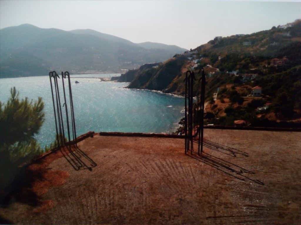 Tanah dalam Skopelos, Thessalia 11414971