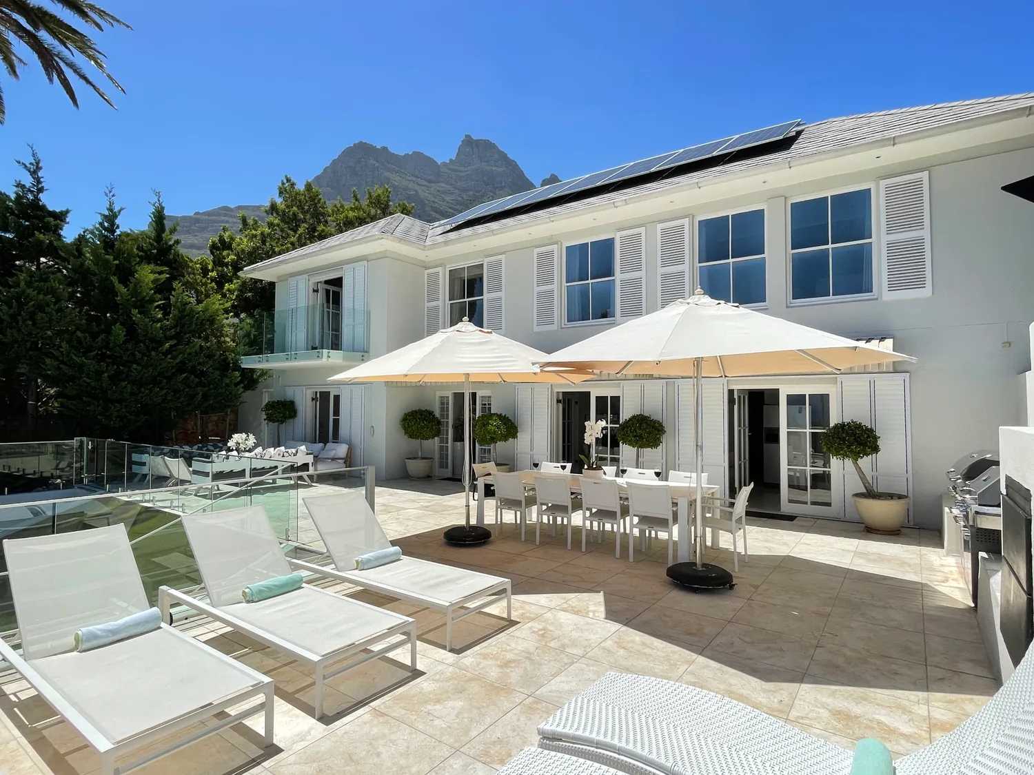 House in Cape Town, 34 Geneva Drive 11415402