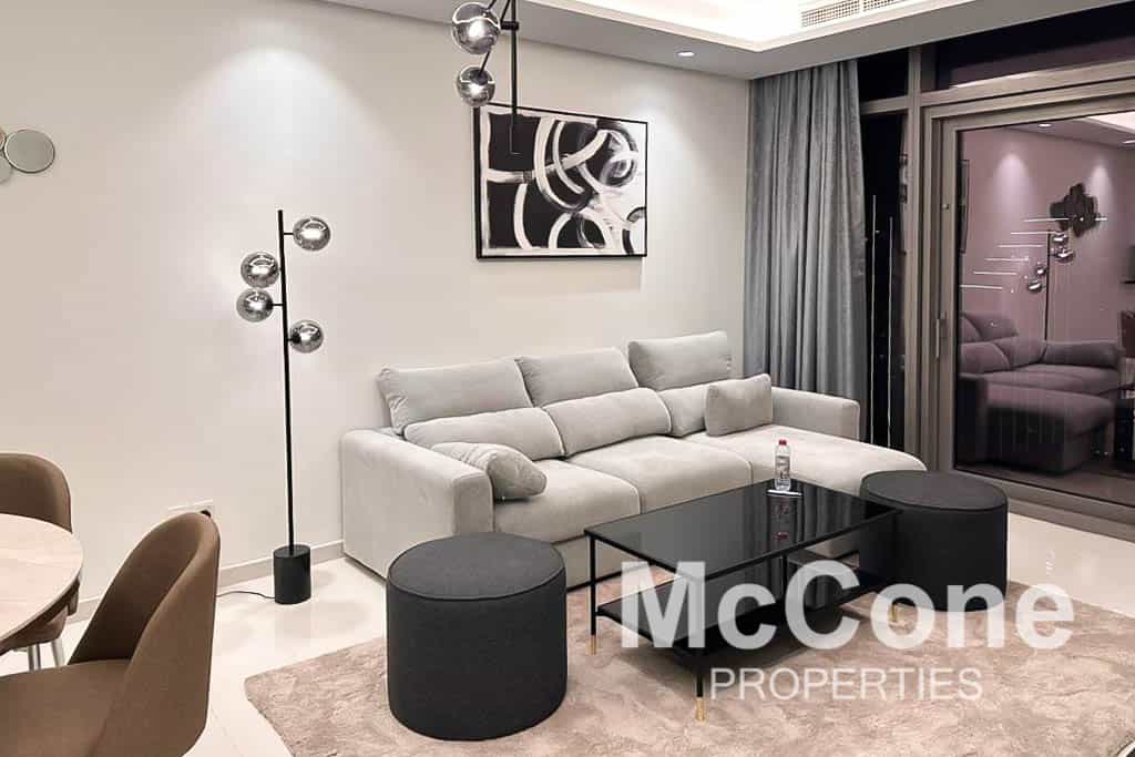 Condominium in Dubai, Dubayy 11424286