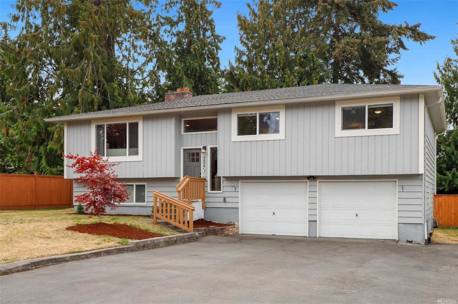 Residential in Lynnwood, 4824 182nd Place Southwest 11437781