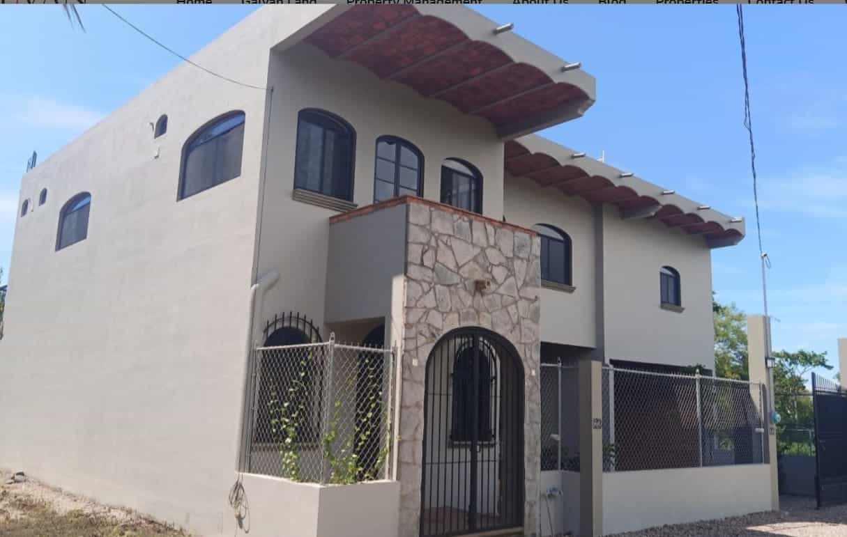 House in Cruz de Juanacaxtle, 23 Calle Pino 11475404