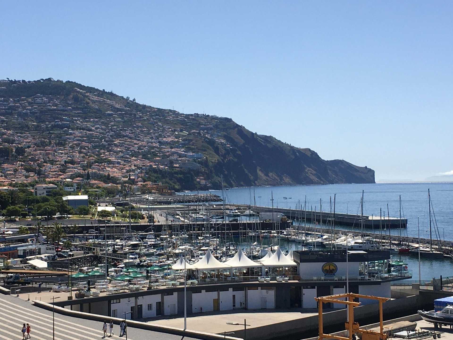Condominium in Funchal, Madeira 11489413