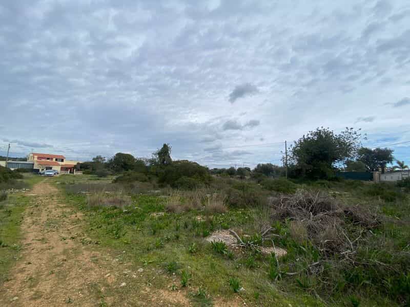 Land in , Faro District 11490161