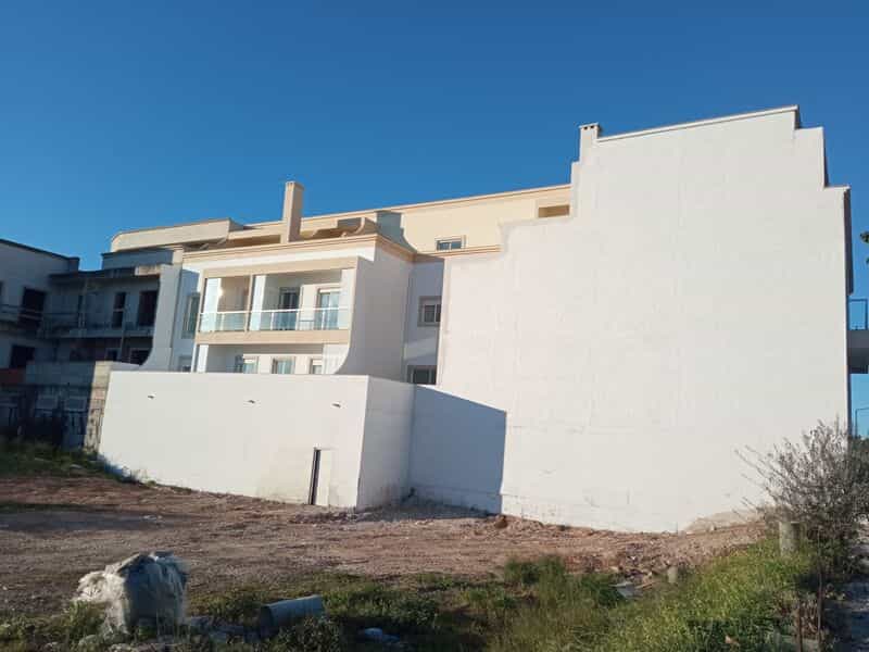 Condominium in , Faro District 11490181