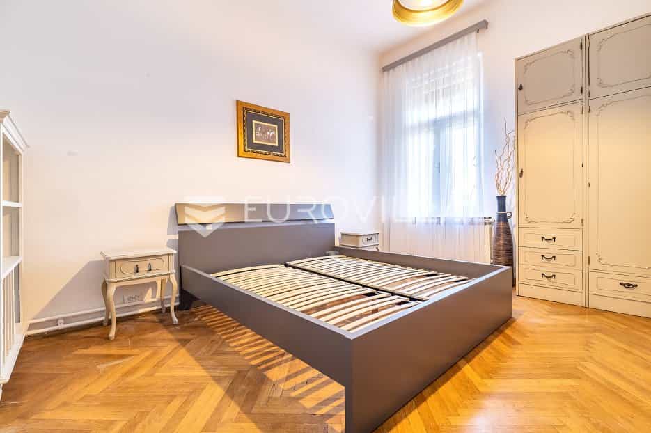 Condominium in Zagreb, Zagreb, grad 11490437