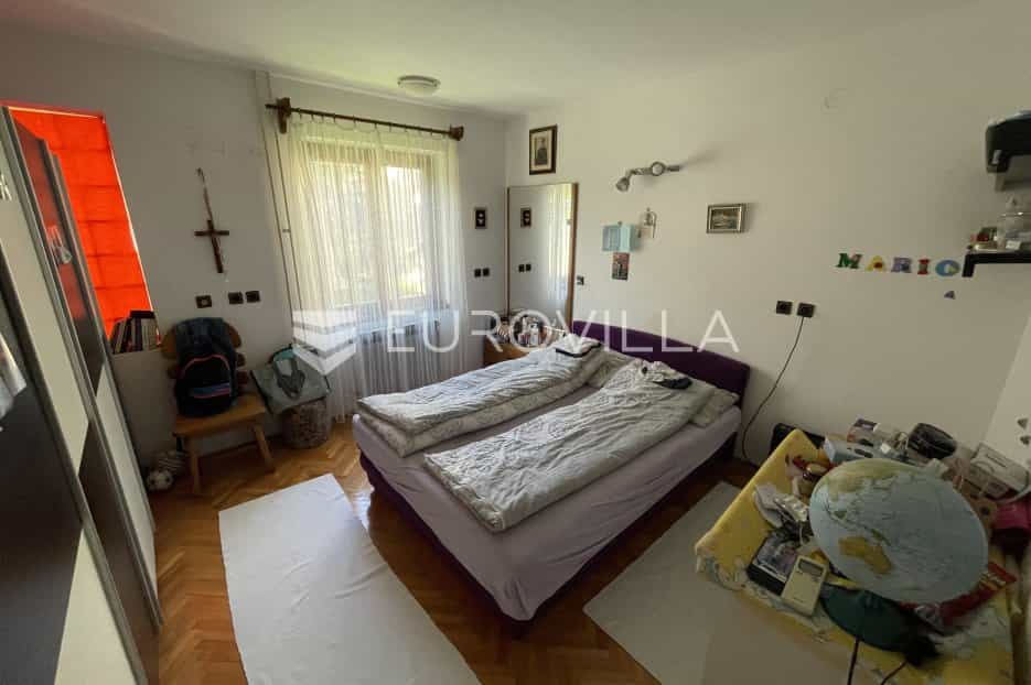 σπίτι σε Dubrovnik, Dubrovačko-neretvanska županija 11490475