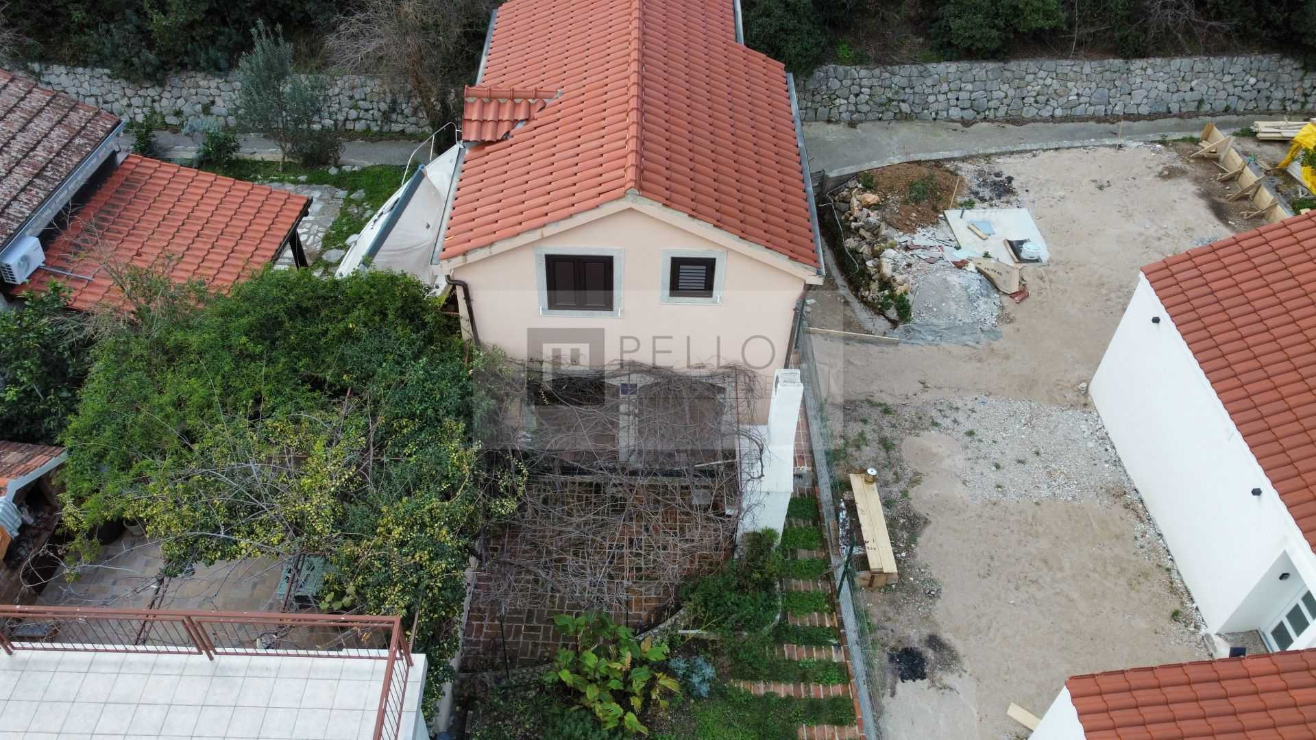 жилой дом в Trstenik, Dubrovnik-Neretva County 11490577