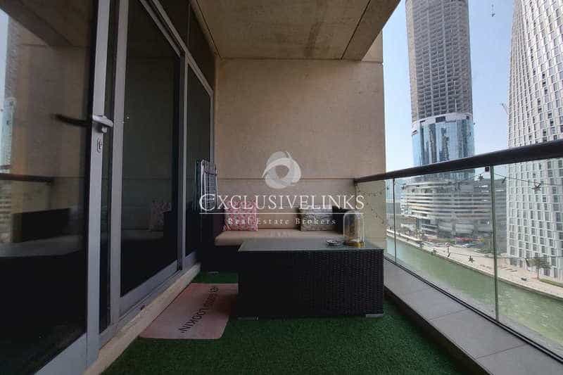Condominium in Dubai, Dubayy 11490626