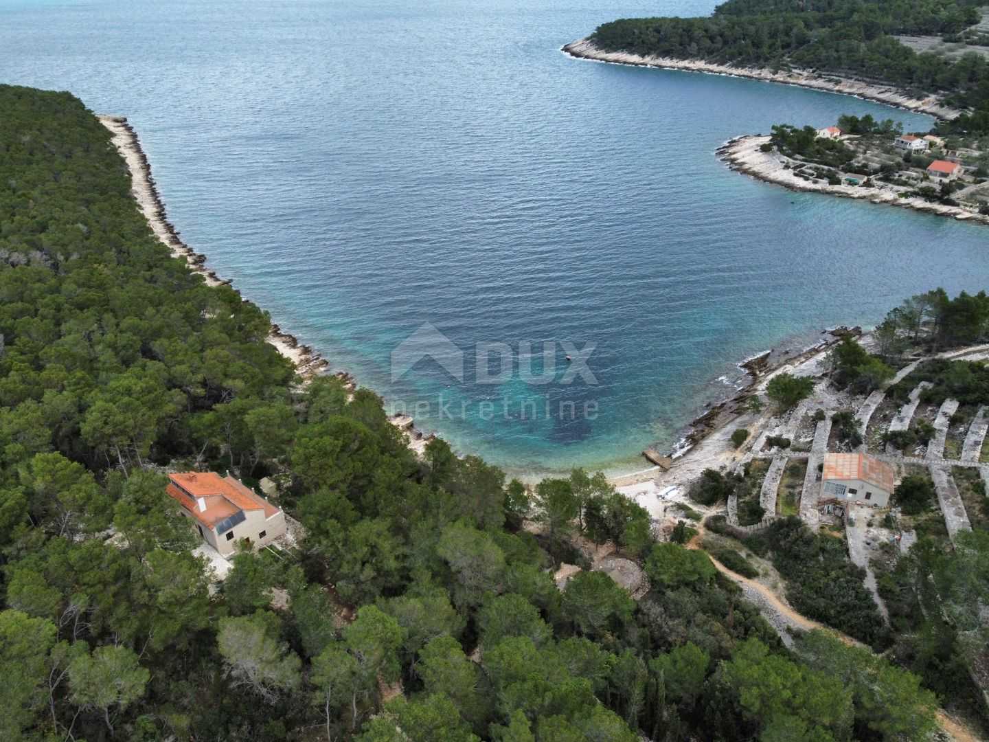 Terre dans Vela Luka, Dubrovnik-Neretva County 11490820